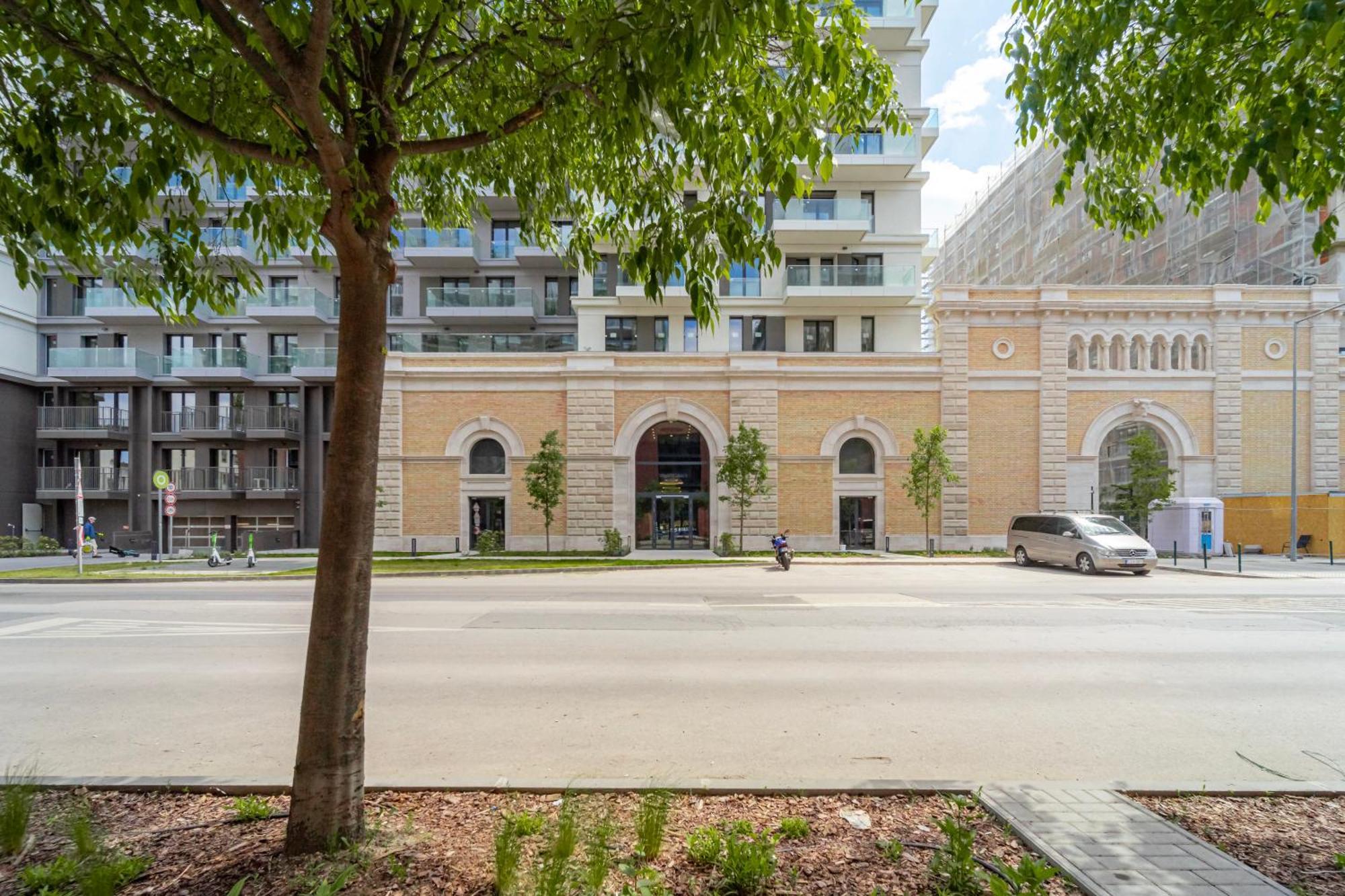 Bella Homes * Budapest